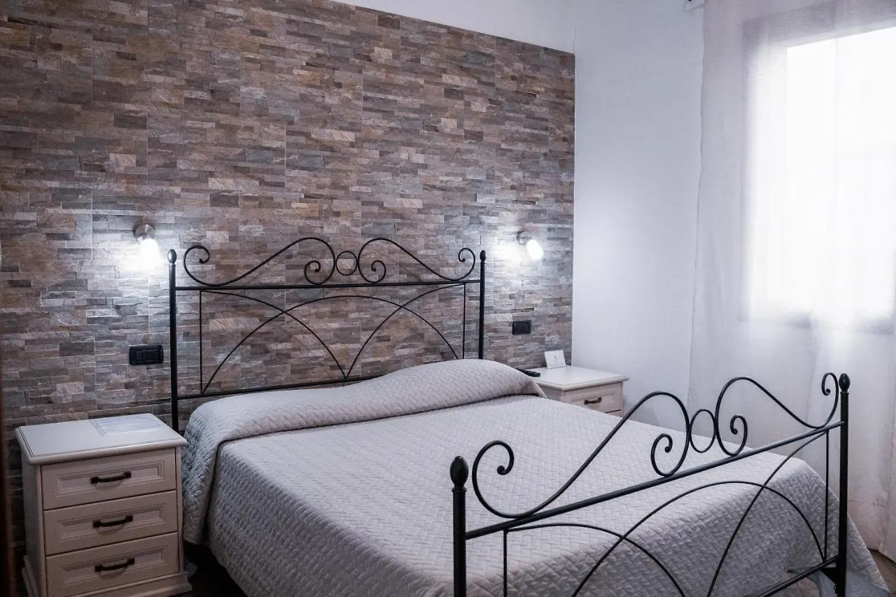 Mare Sole Hotel San Teodoro  Guest house